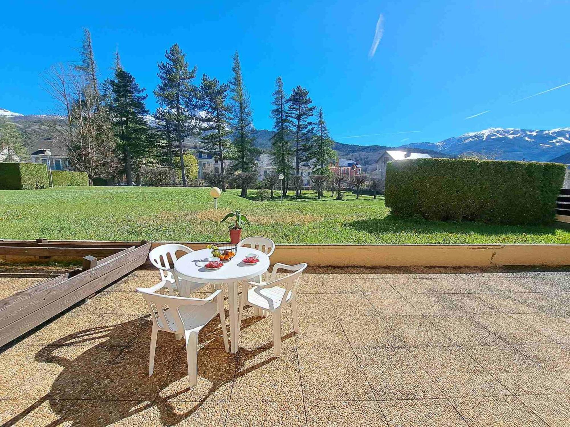 T2 Centre Barcelonnette Avec Garage, Terrasse Et Parc Prive - Fr-1-165A-101アパートメント エクステリア 写真